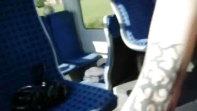 お気に入り :  後背位とスプーンの位置で犯された魅惑的なロシアの女の子 エッチ 動画 女性 アダルト動画 