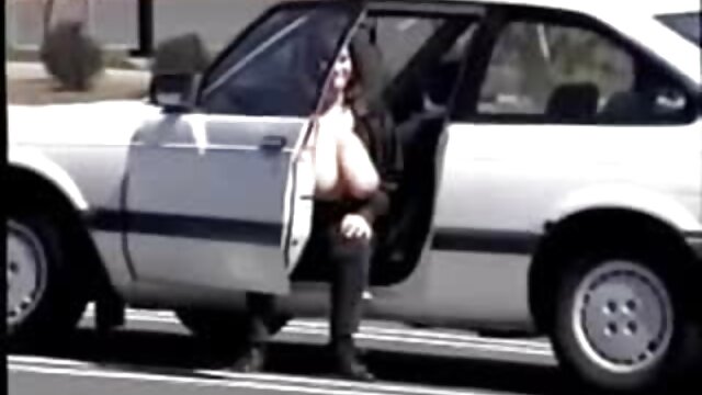 お気に入り :  空腹のラティーナストリッパーはいたずらなクライアントと3Pを持っています セックス 動画 女性 アダルト動画 