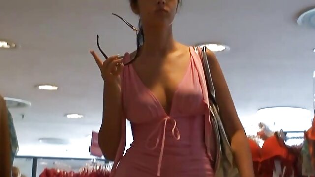 お気に入り :  男は彼の友人が彼が金髪の妻を二重に挿入するのを手伝って欲しい セックス 女性 動画 無料 アダルト動画 