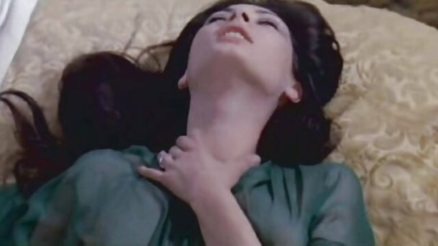 お気に入り :  3人のユーロ痴女がソファで忘れられないアナル乱交に参加 女の子 の 為 の エッチ 動画 アダルト動画 